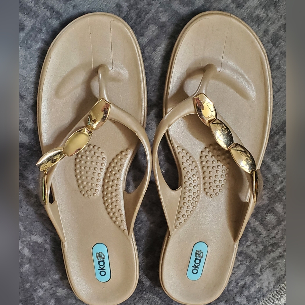 OKA.B Tan and Gold Accents Women's Sandals Sz M/L